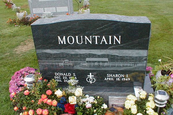 mountain-front-completed-in-cemetery5CBDDDB0-2F0E-9848-1128-A4739D3FB36D.jpg