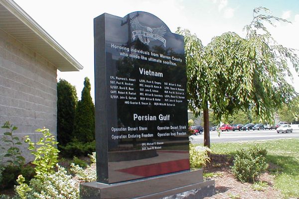 warren-war-memorial-completed-350DB16BE-D4B4-C1F1-E2C2-7BF2C6038155.jpg