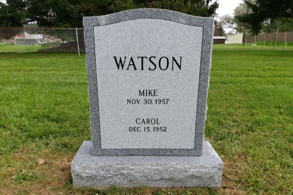 watson-mike-carol-completed-in-cemetery76833CA5-C2BA-DBAE-3707-6CE07B876C4E.jpg