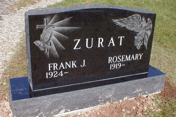 zurat-frank-rosemarry-completed-in-cemetery0C7C9369-091B-CBB7-BE7C-EEEA2C4D6402.jpg